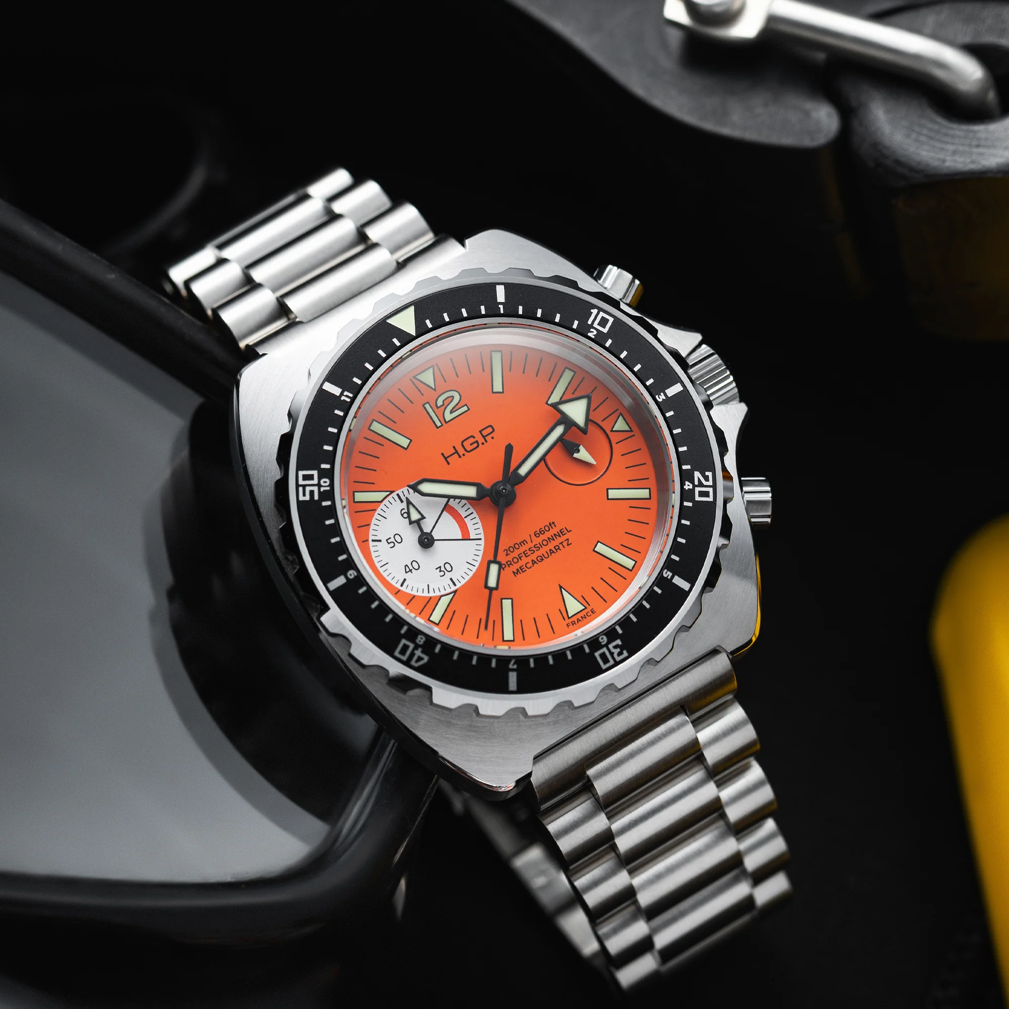 Diver 200M Chrono-Mecaquartz - Orange Dial & White Big-Eye Chronograph - Image 7