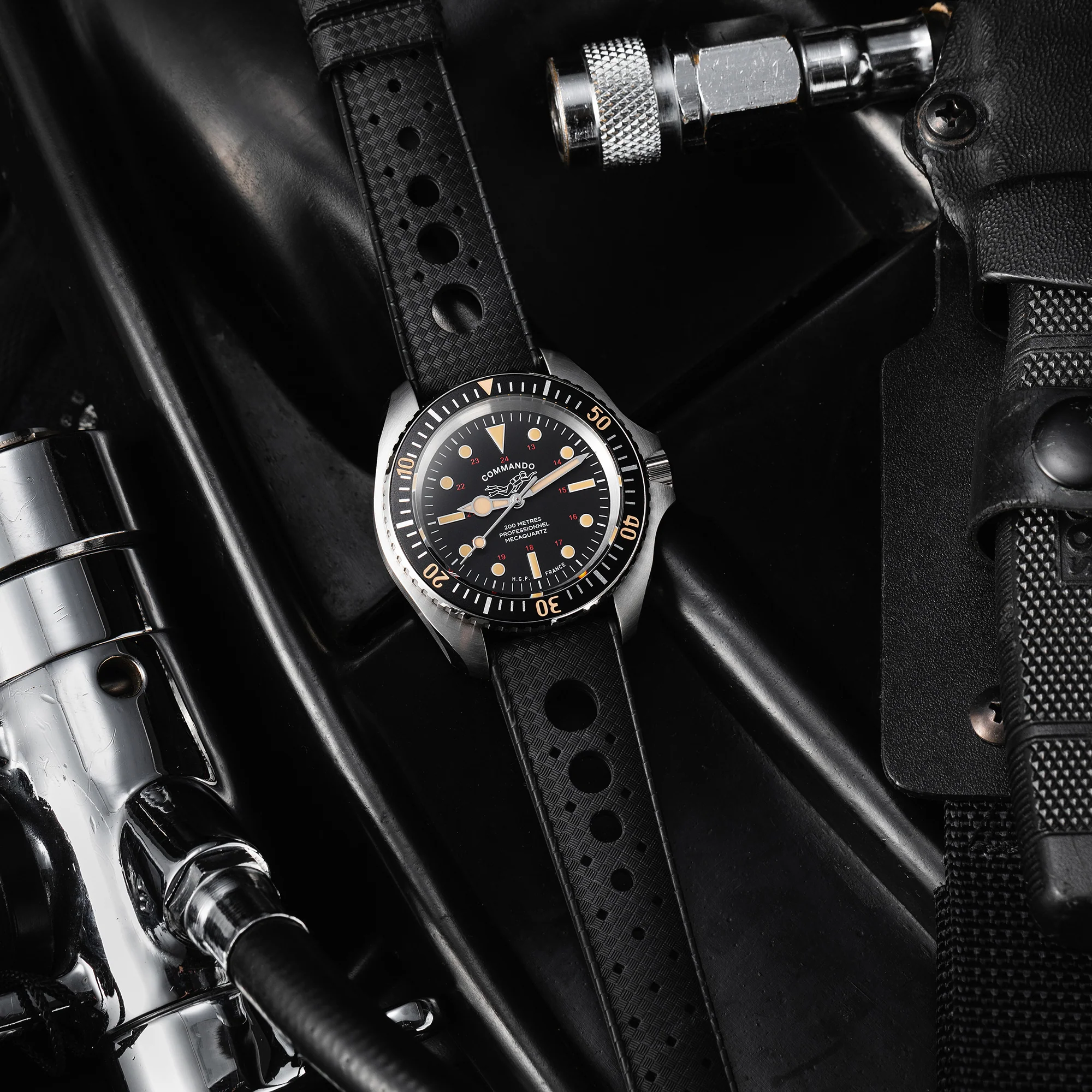 Diver 200M Mecaquartz Commando Diving Watch - Vintage - Image 10