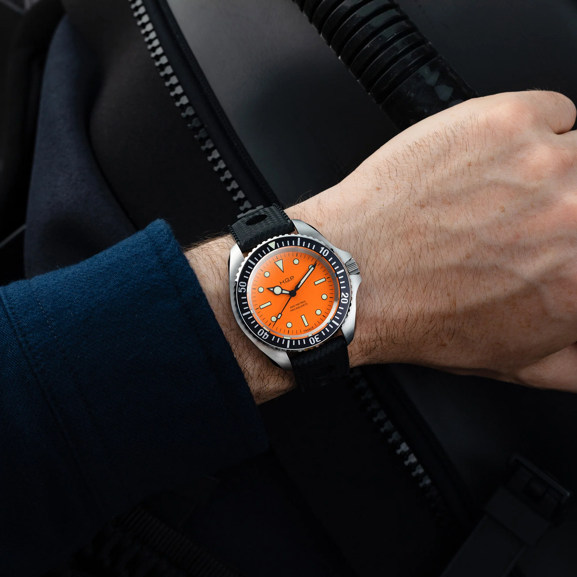 Diver 200M Mecaquartz Diving Watch - Orange - Image 10