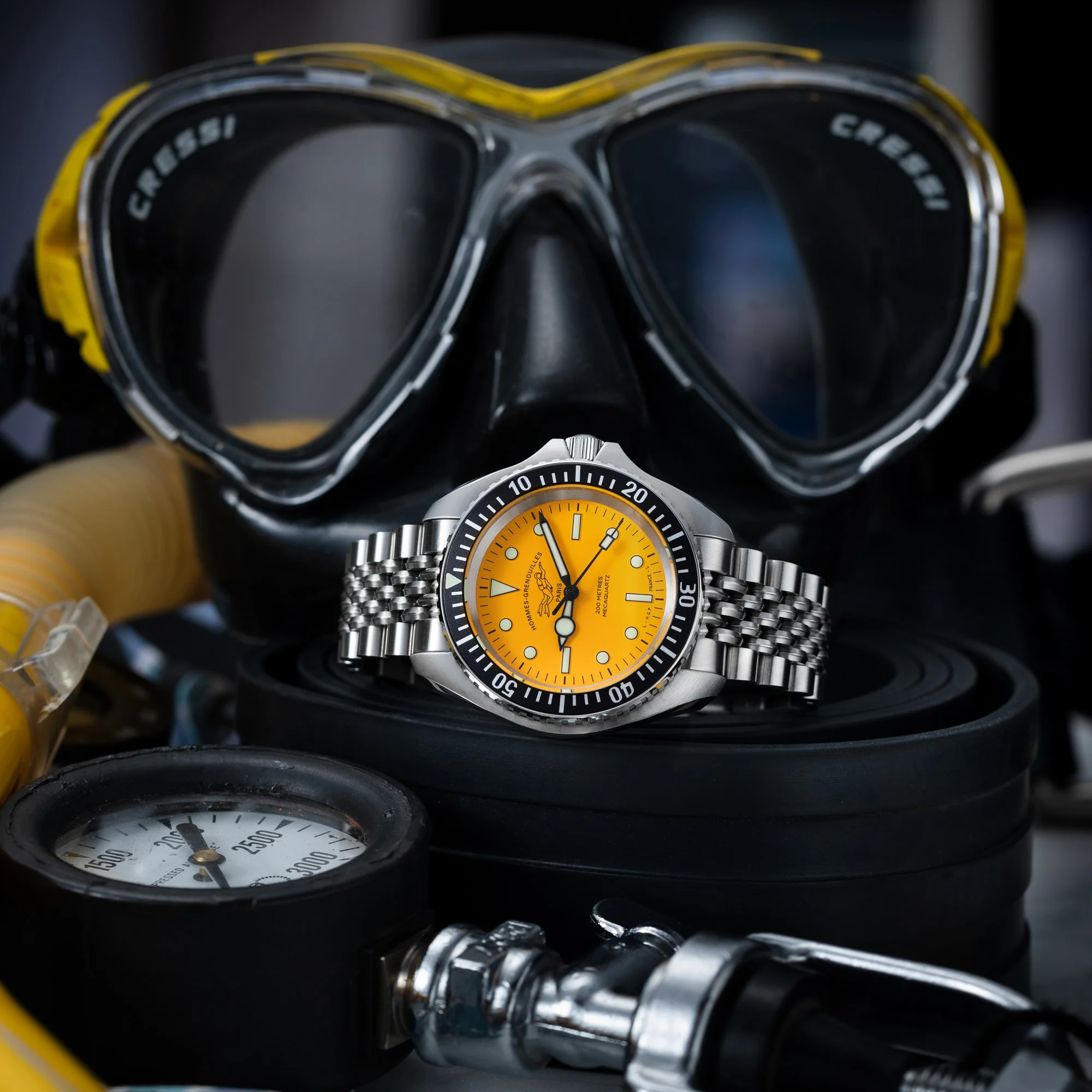 Diver 200M Mecaquartz Diving Watch - Yellow - Image 5